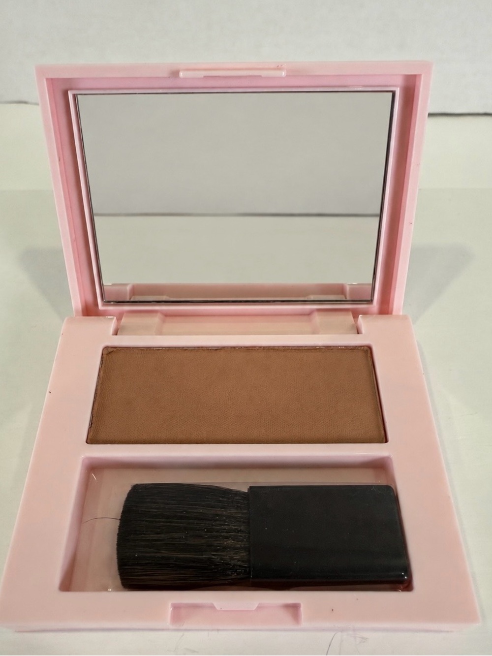 Estée Lauder Bronze Goddess Powder Bronzer 02 Medium R. Toledo Cover NEW NO BOX
